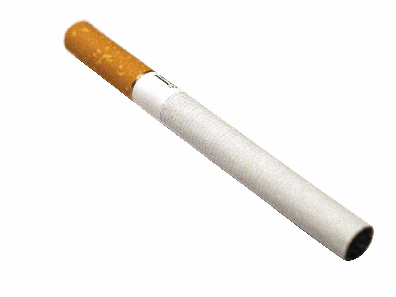 El consumo de tabaco causa tres veces más muertes al año que COVID19